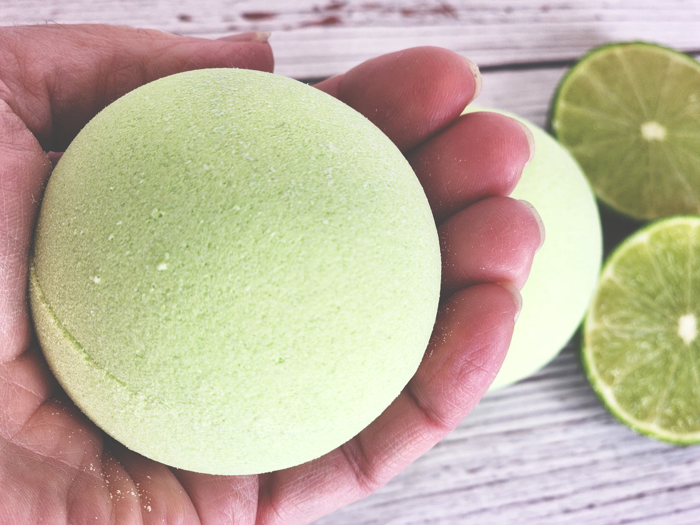 Coconut Lime Verbena Bath Bomb Fizzy