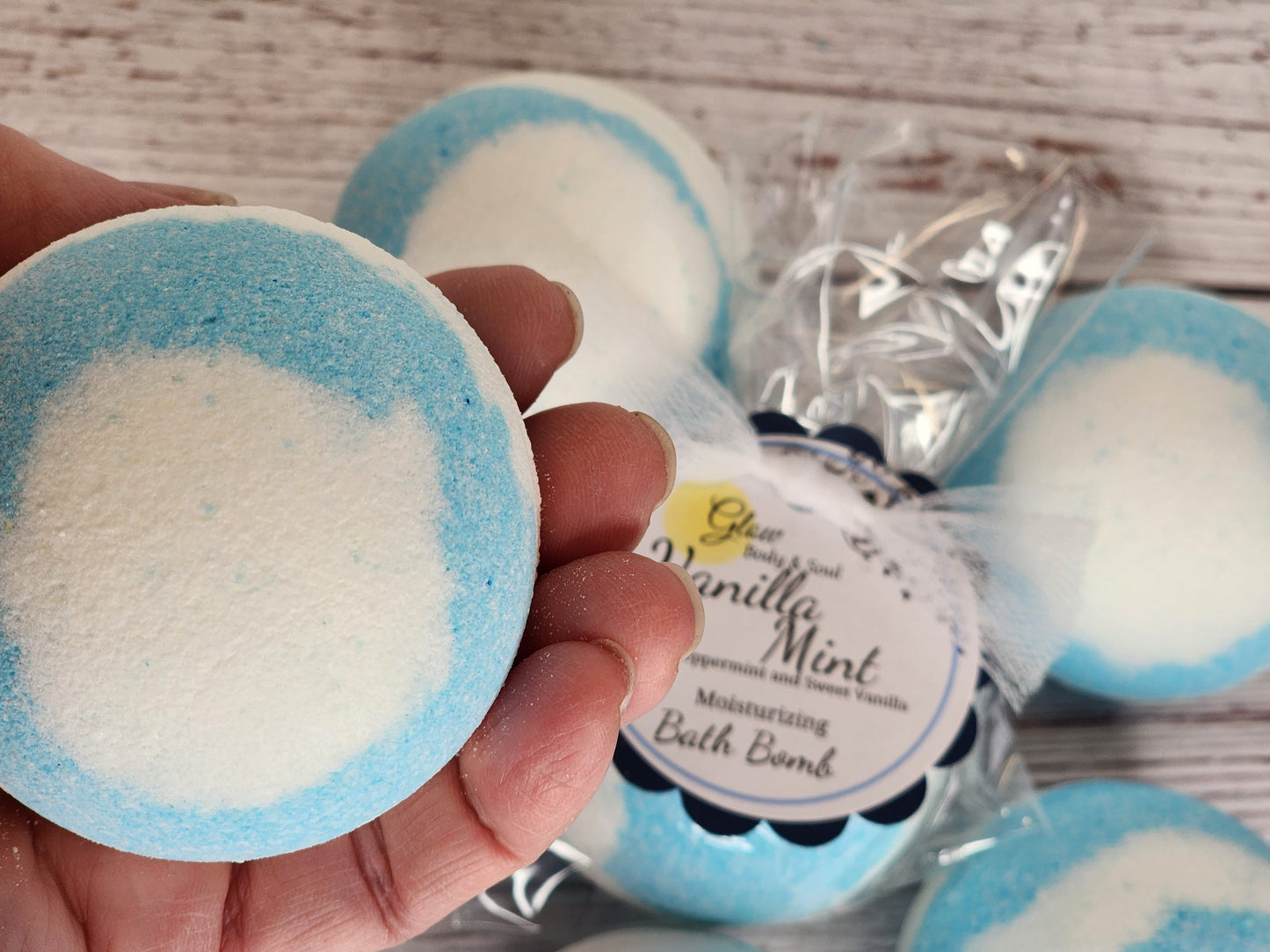 Vanilla Mint Bath Bomb Fizzy Moisturizing Bath Bomb