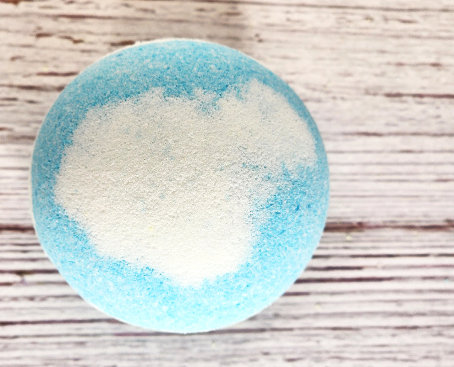 Vanilla Mint Bath Bomb Fizzy Moisturizing Bath Bomb